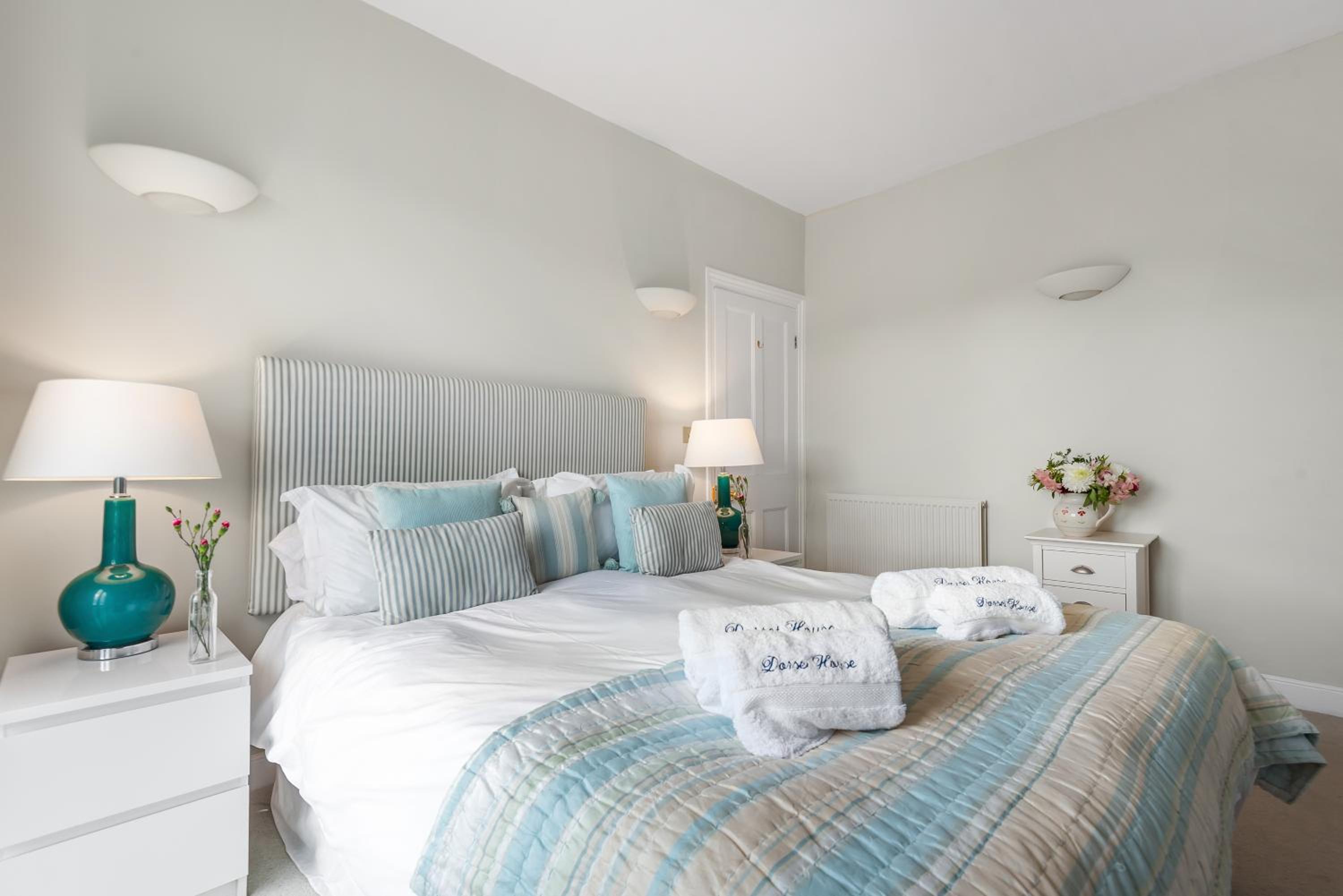 Dorset House, Salcombe, with Free Parking