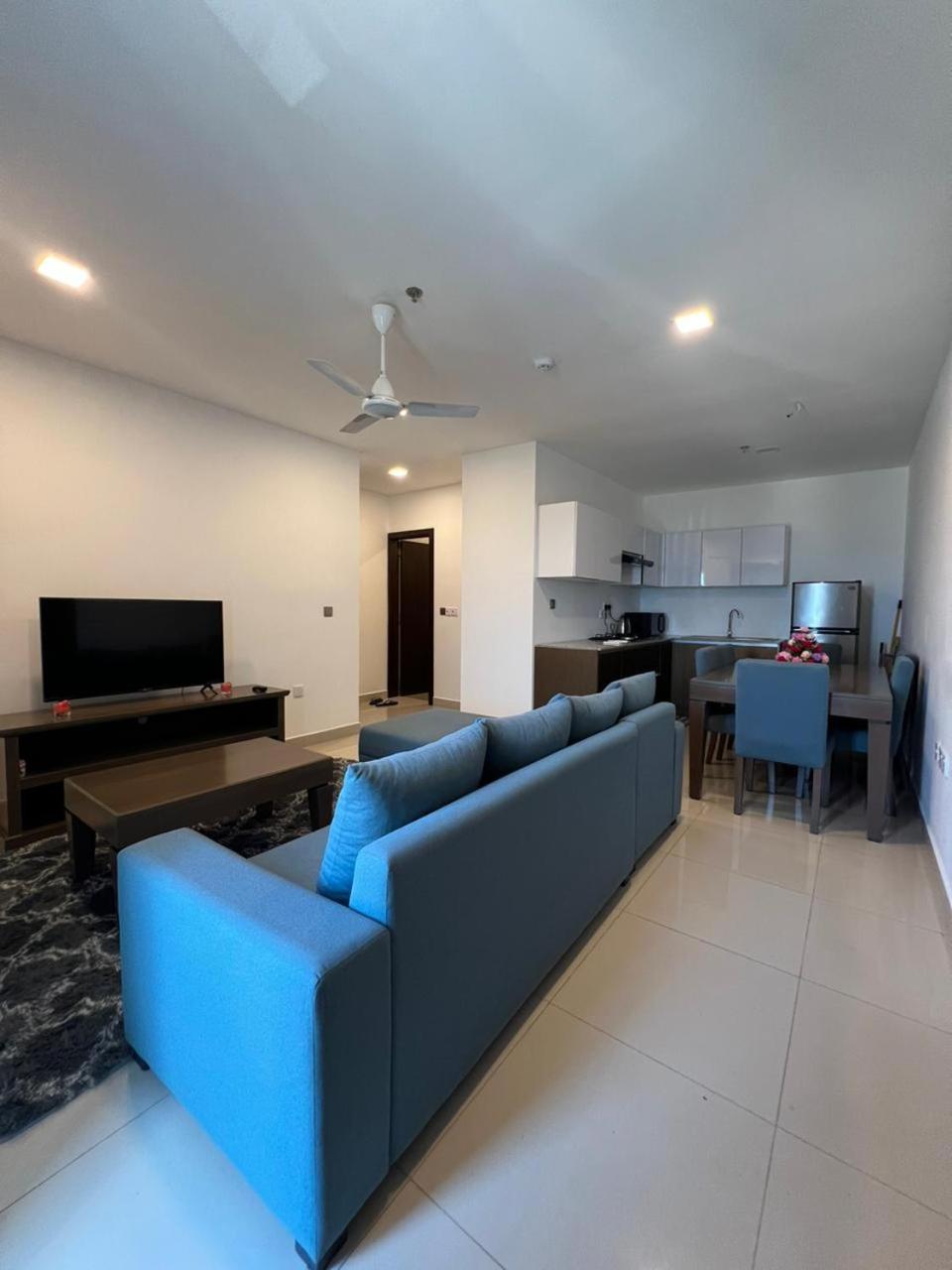 ESTA - Sea View Luxury Beach Apartment