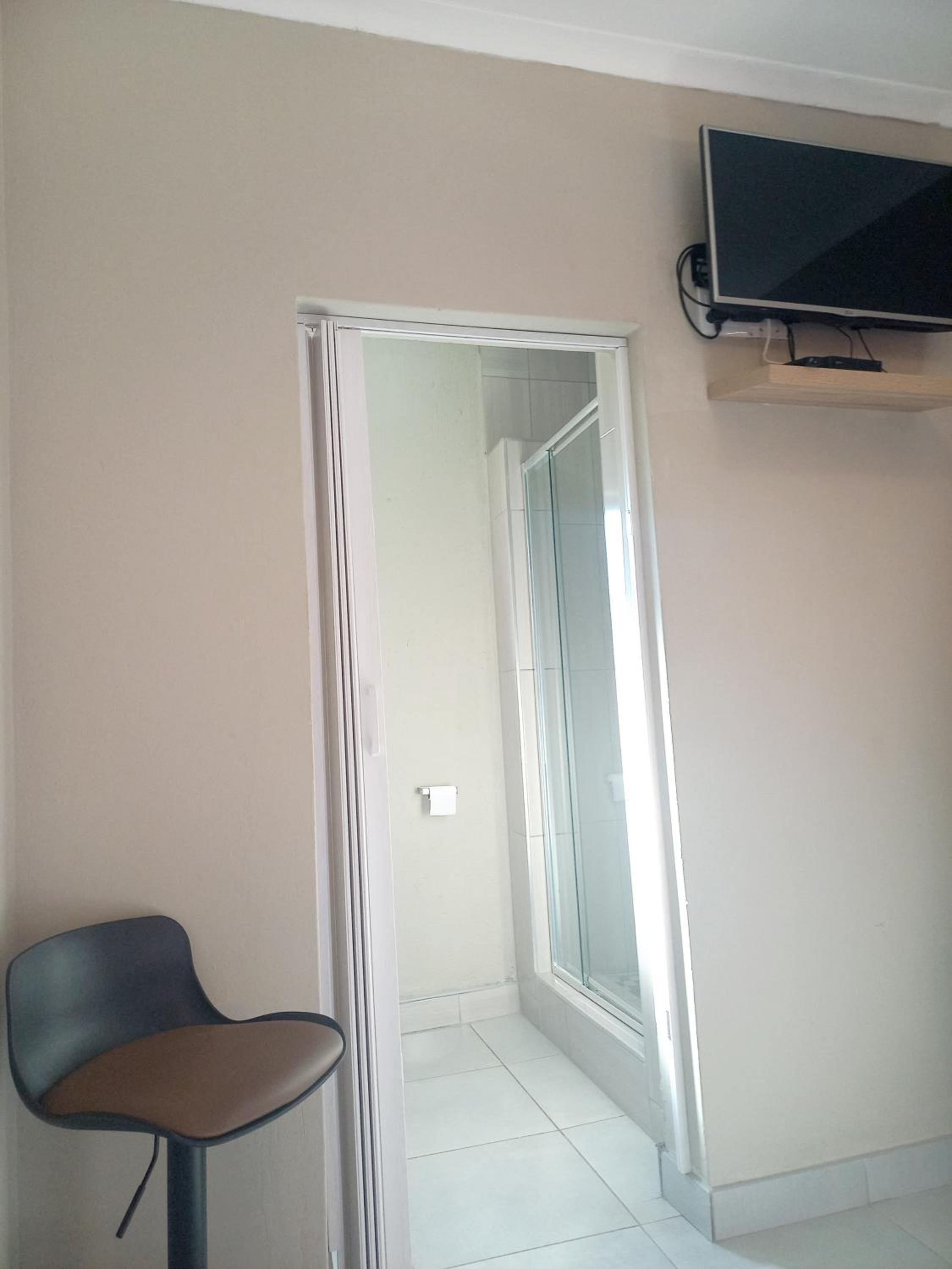 Private Room 2 Mahikeng view 2