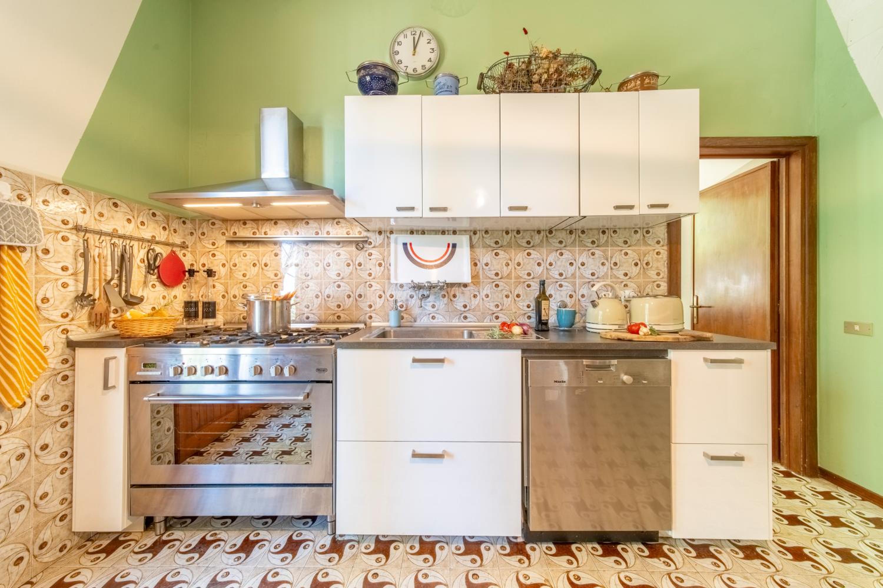 Vintage 70s Home