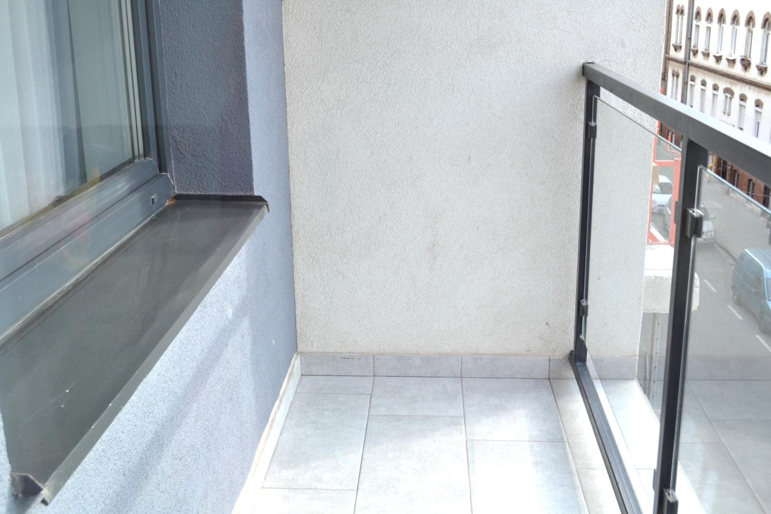 Maria's Family Home with free Parking
