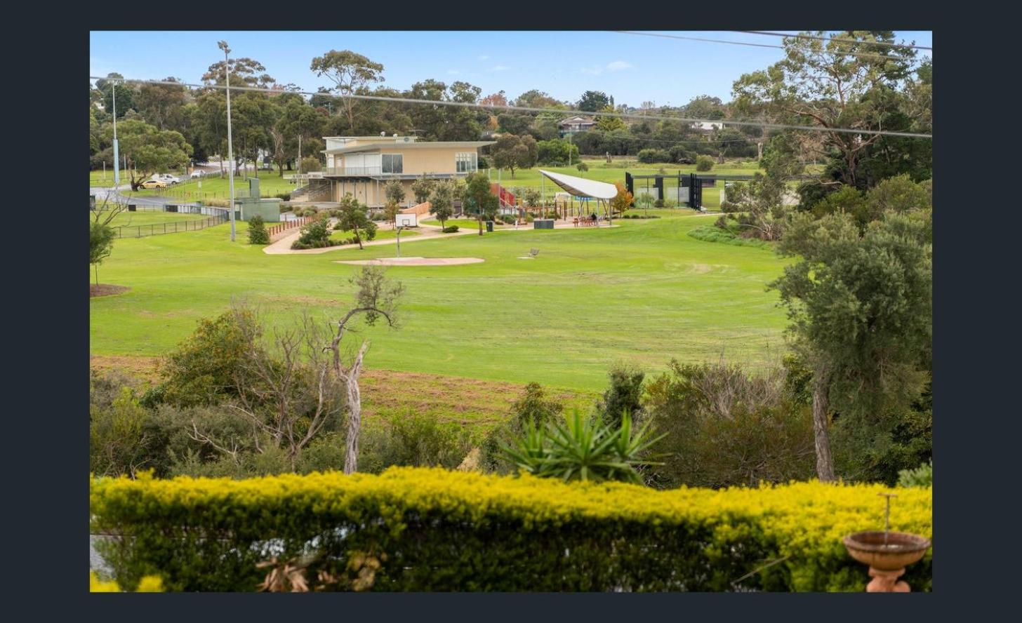 6 Bedrooms 11 Beds with Spacious City Park Views and Beach