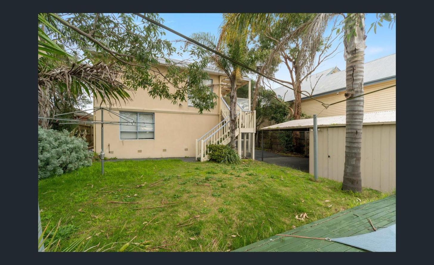 6 Bedrooms 11 Beds with Spacious City Park Views and Beach