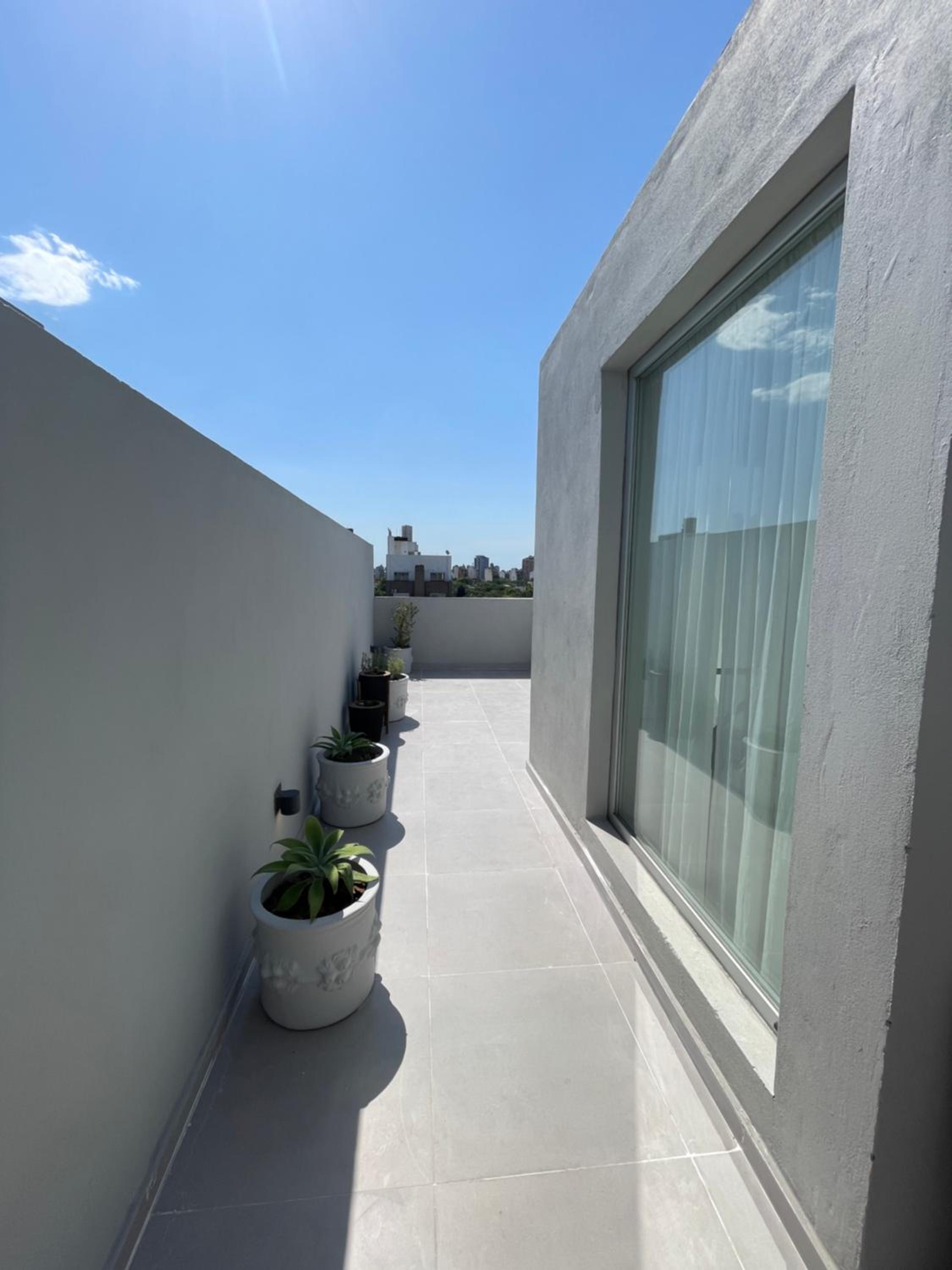 Beautiful Studio w/ Private BBQ