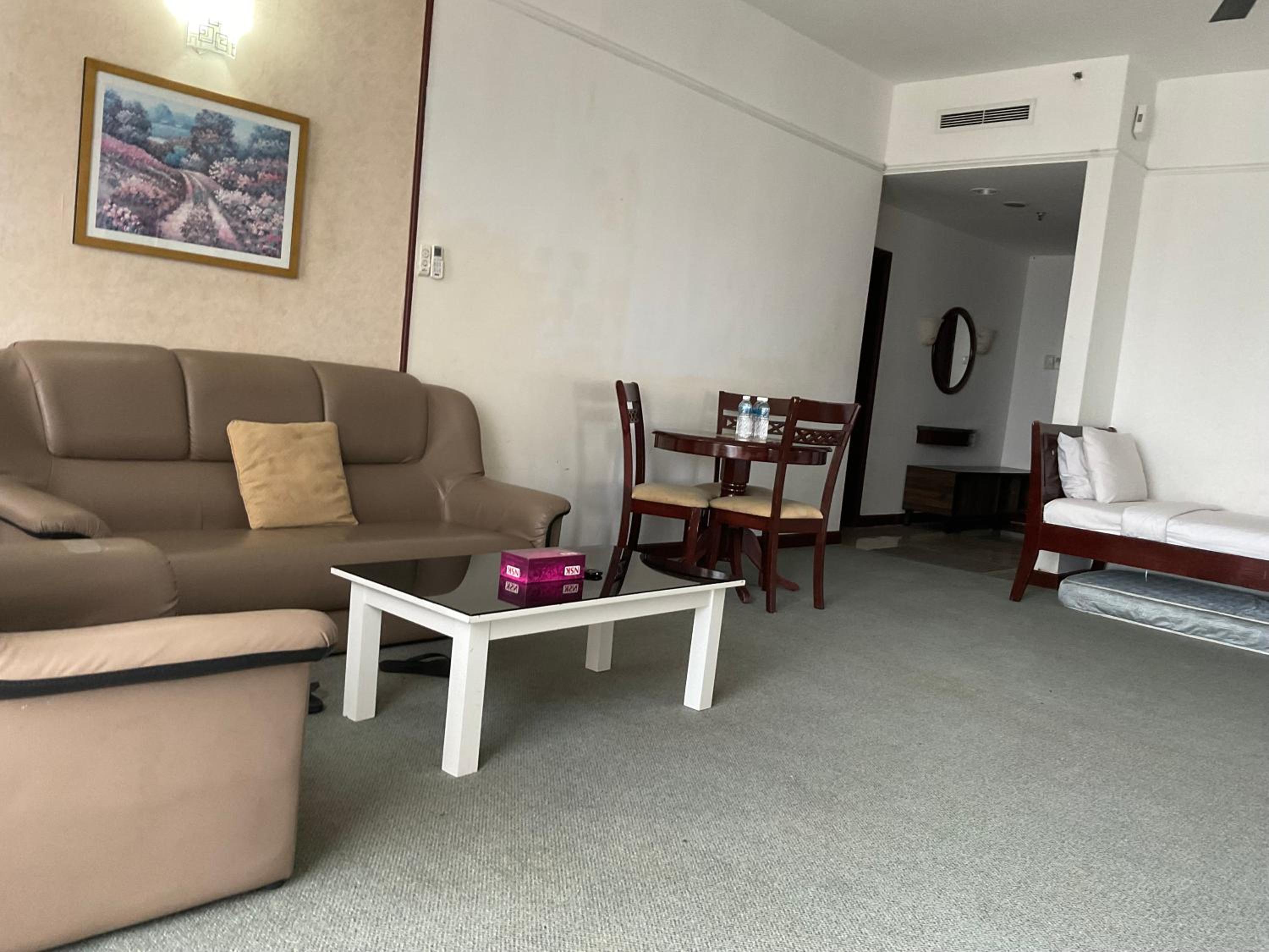 Regal Service Suite at Times Square, Kuala Lumpur