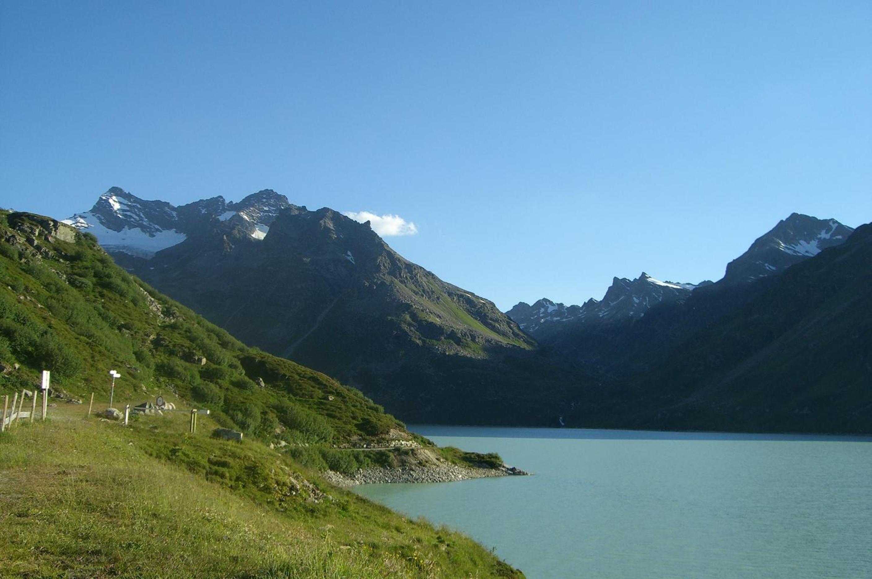 Photo 20