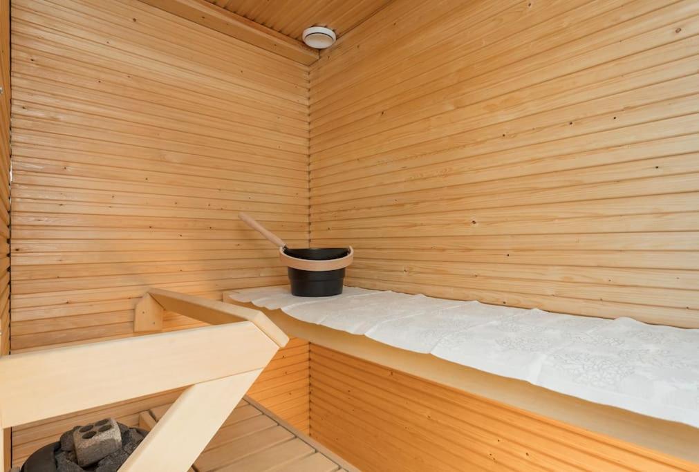 Riverside Loft With Sauna