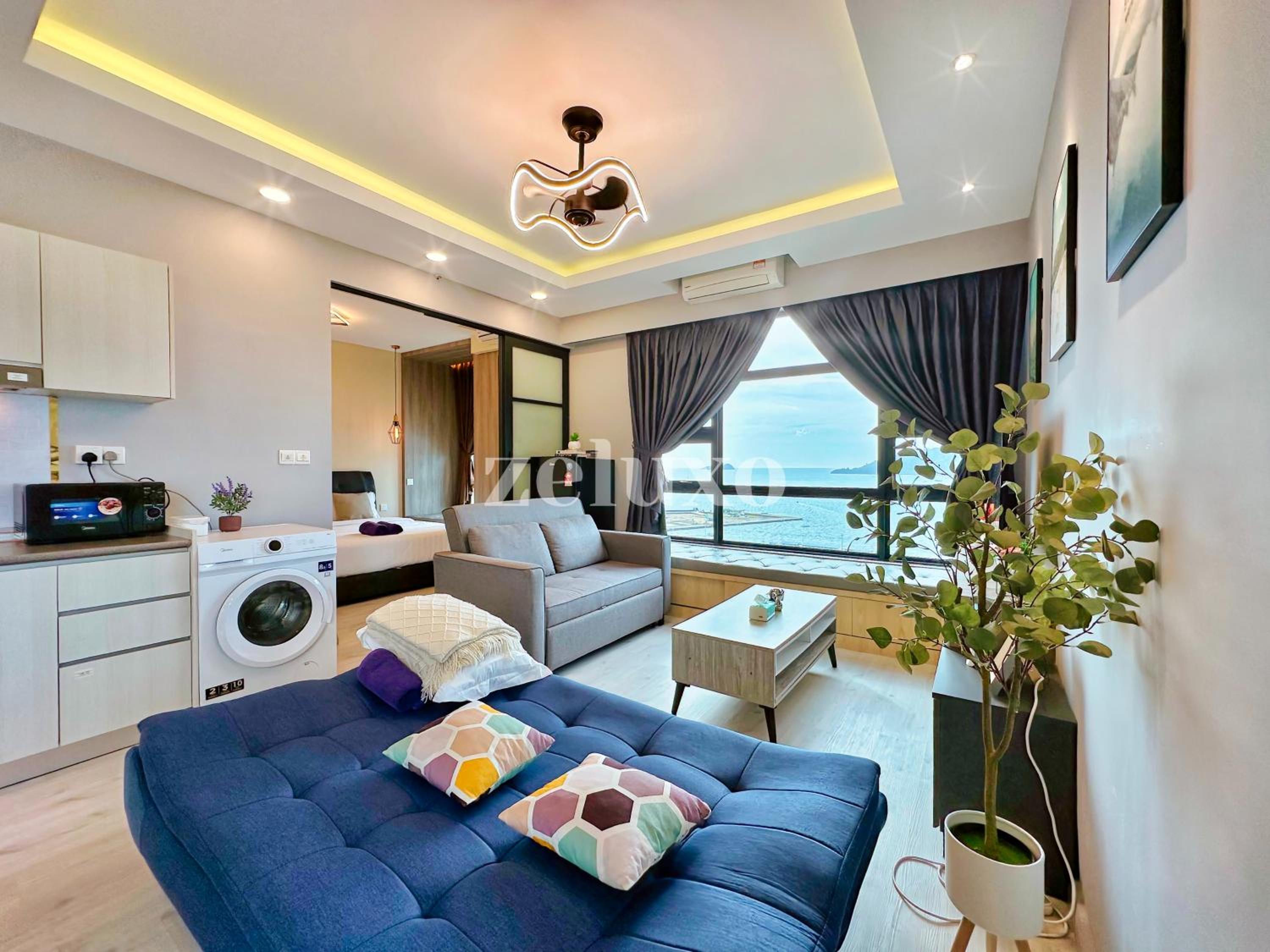 #8 Jesselton Quay City Pads Seaview by Zeluxo photo 3