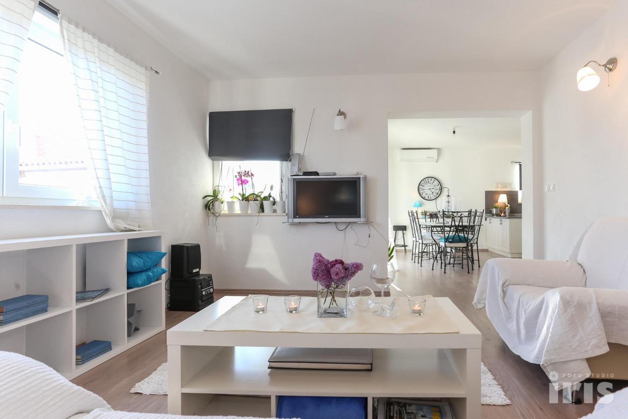 Apartmani Ćuba