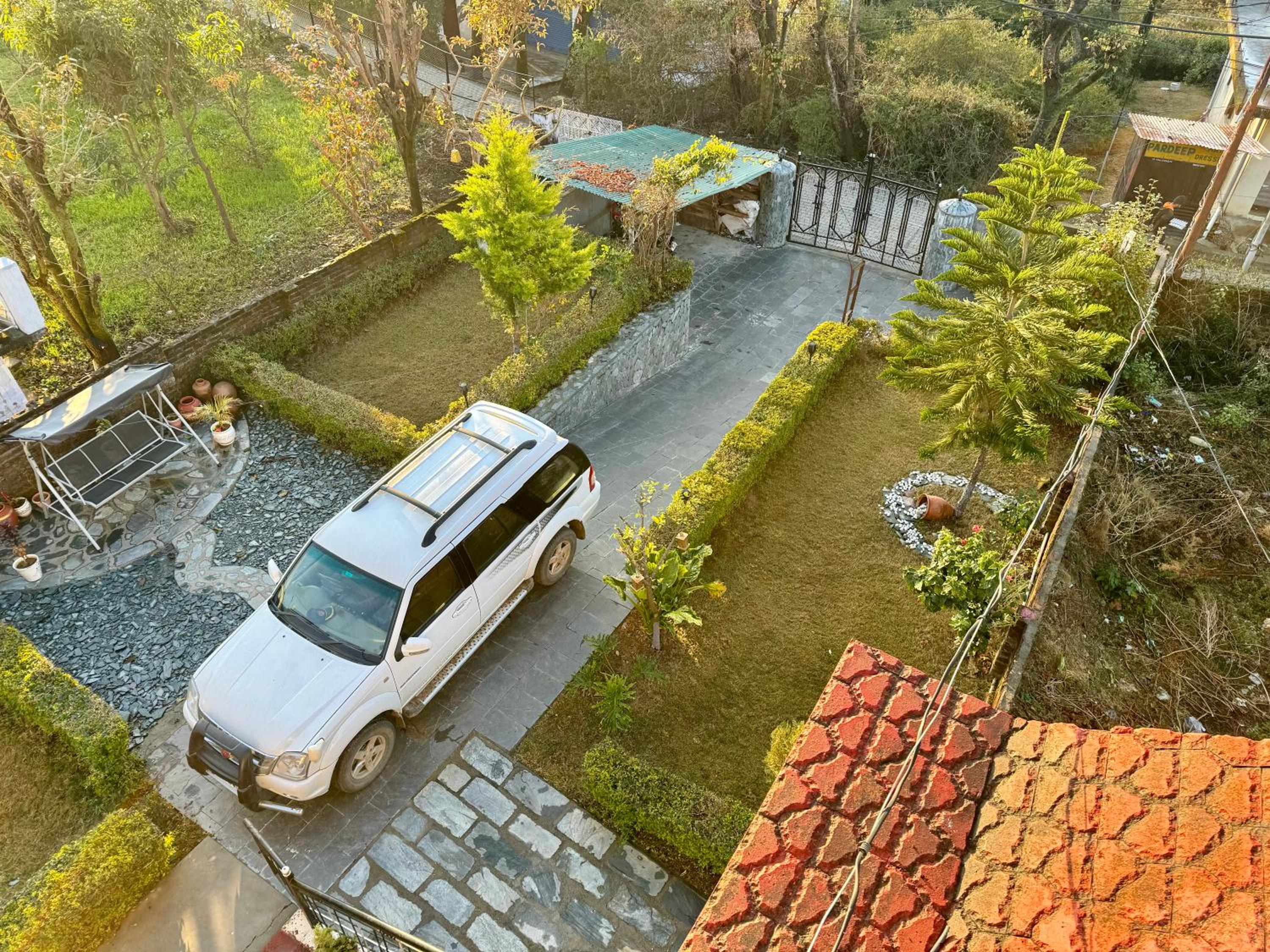 Snow Biscuit Villa view 3