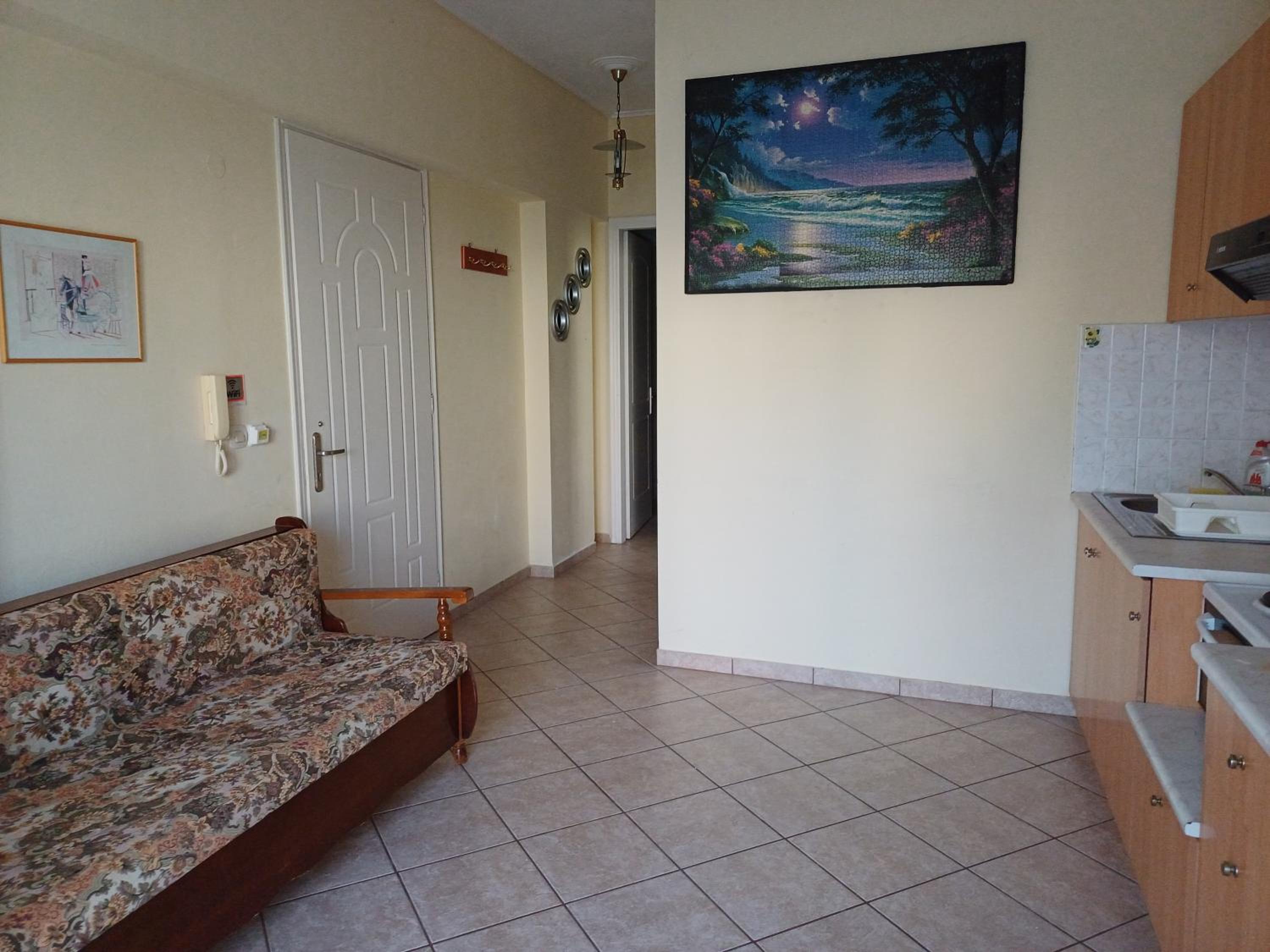 Studio Apartments Eirini