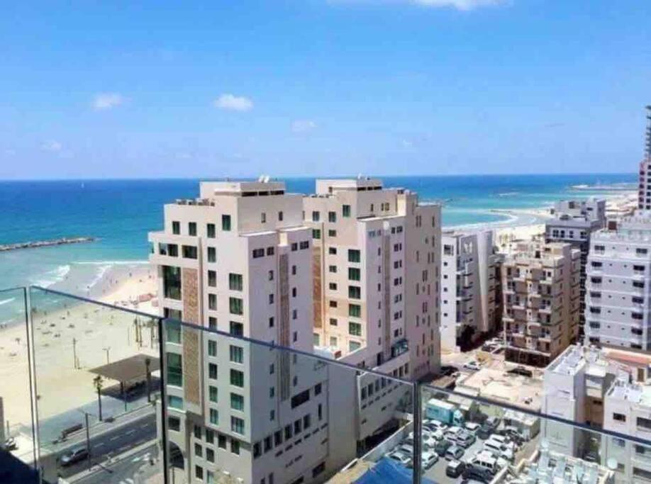 Luxury 2BR Beachfront Apartment view 2