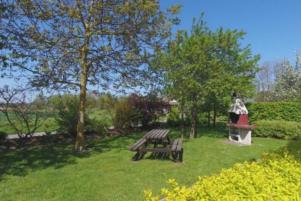 4 Sterne Apartment Steilufer mit Terrasse und Sauna in Südwestlage