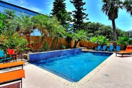 Belle Isle Villa PRIVATE pool great for large groups
