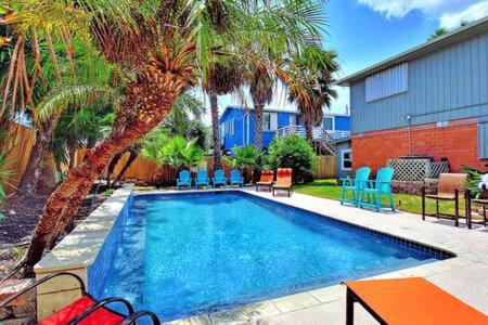 Belle Isle Villa PRIVATE pool great for large groups
