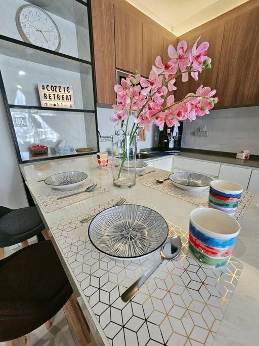Charming 3BR Podium 7pax Walk to Aeon photo 7