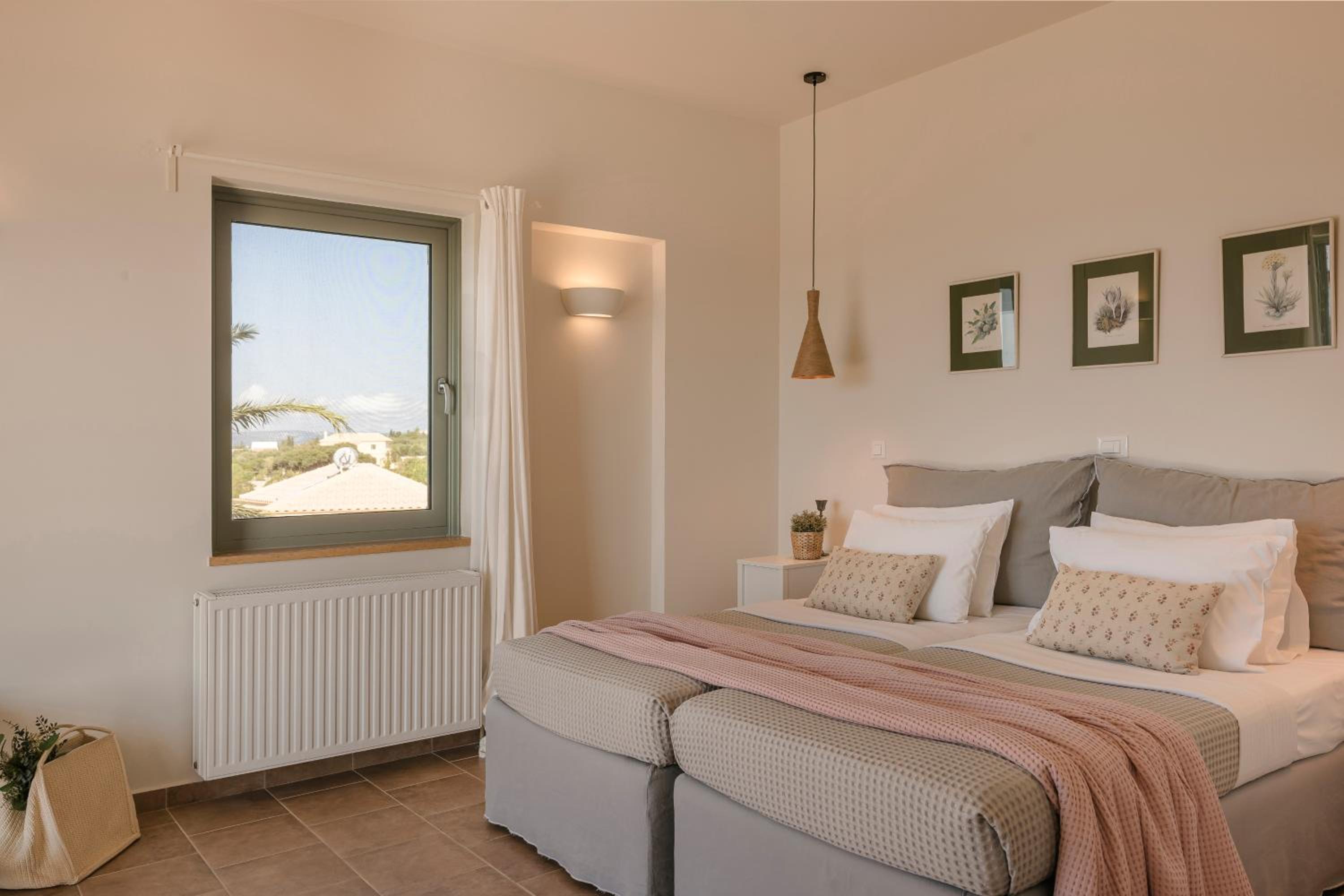 Absolute Villa by Stylish Stays