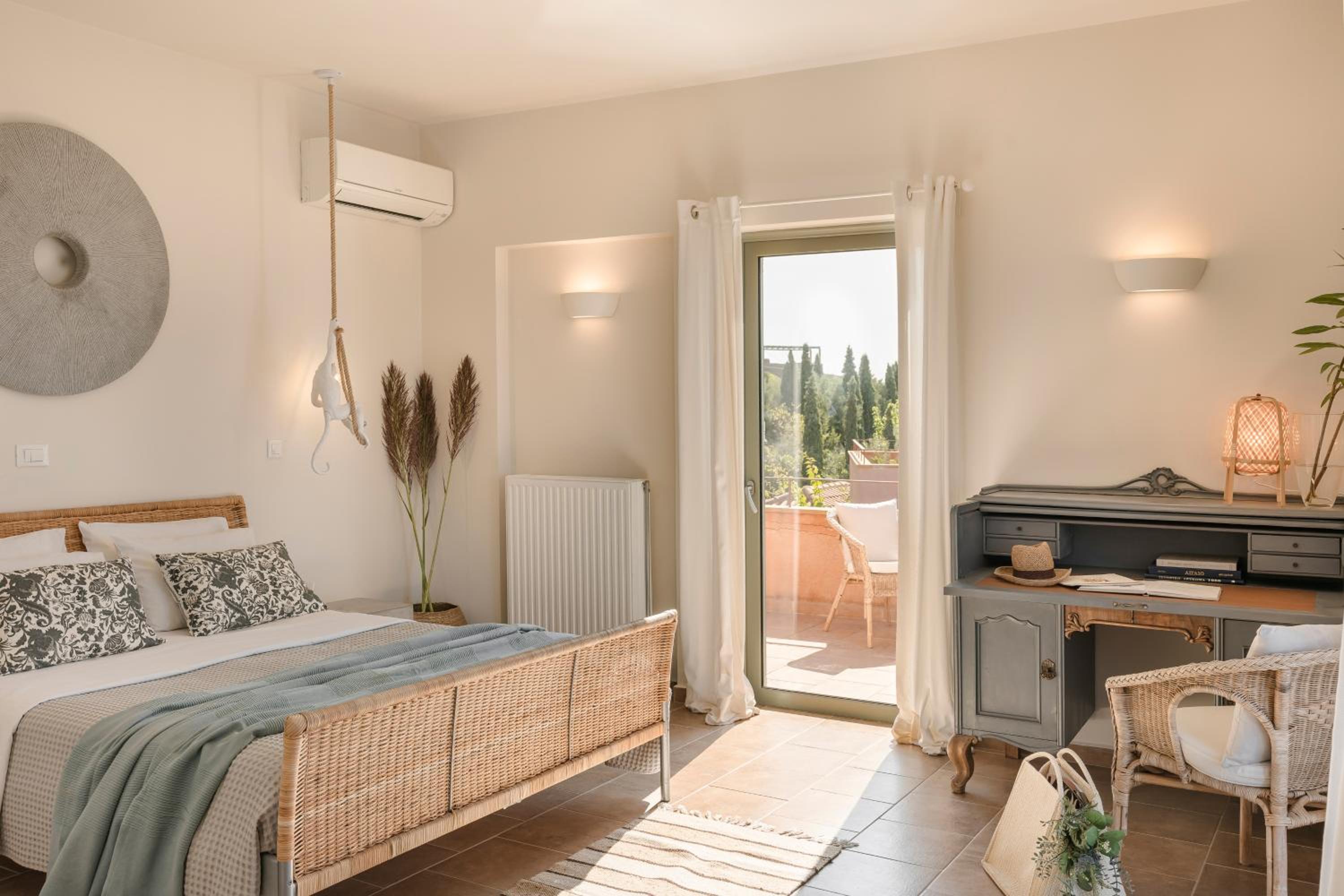 Absolute Villa by Stylish Stays