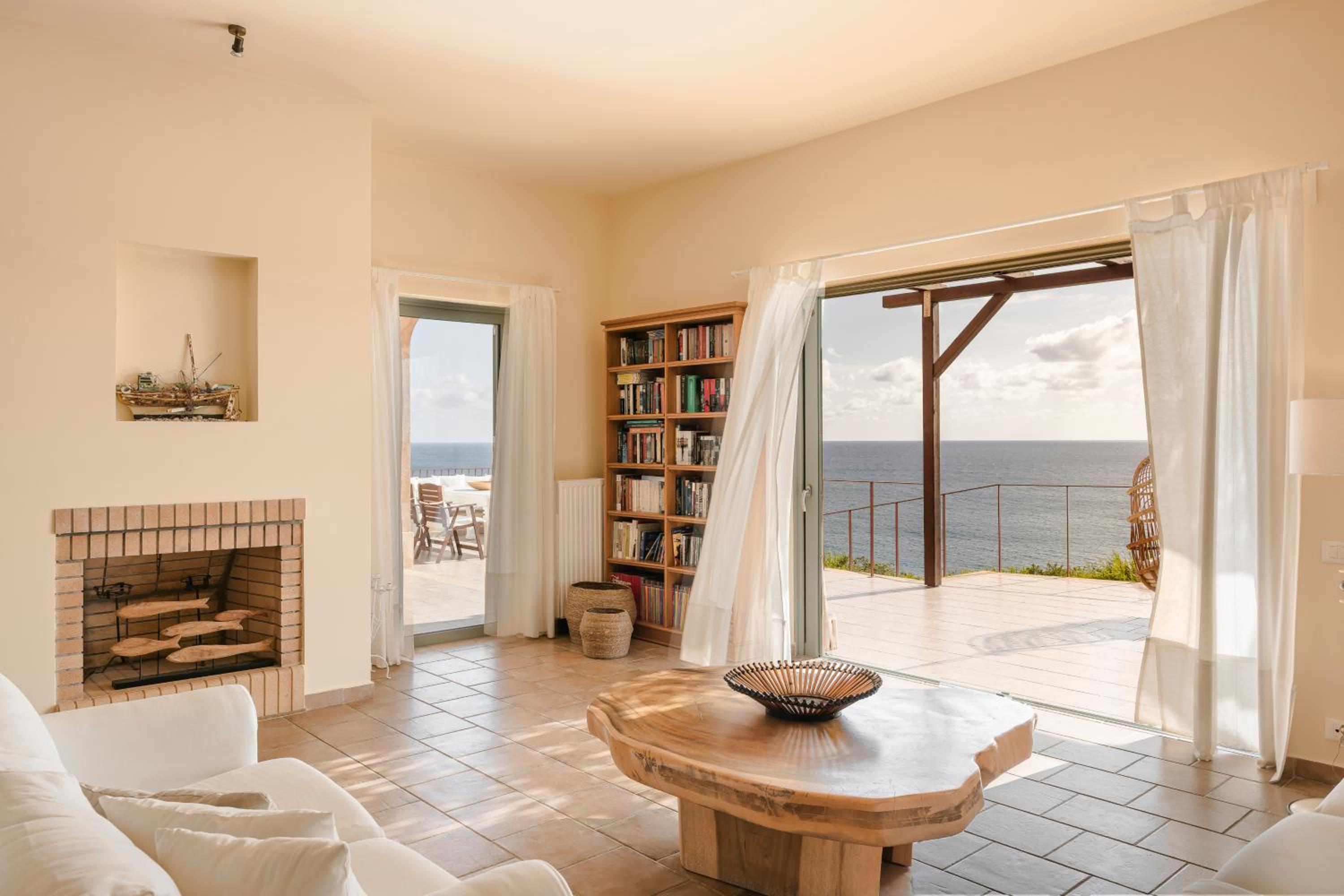 Absolute Villa by Stylish Stays