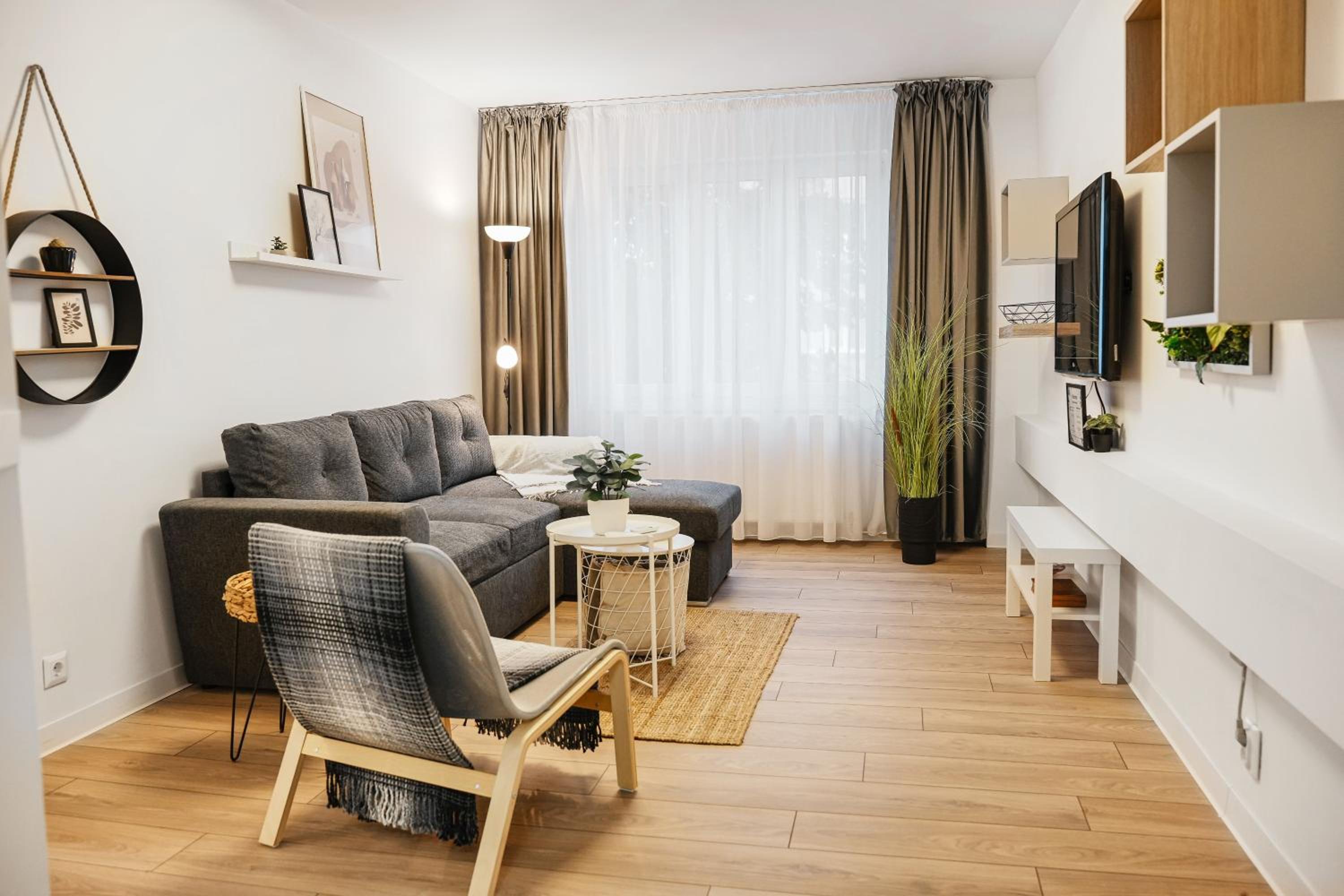 Family Stay - Calliope apartment - By OpenHouse view 5
