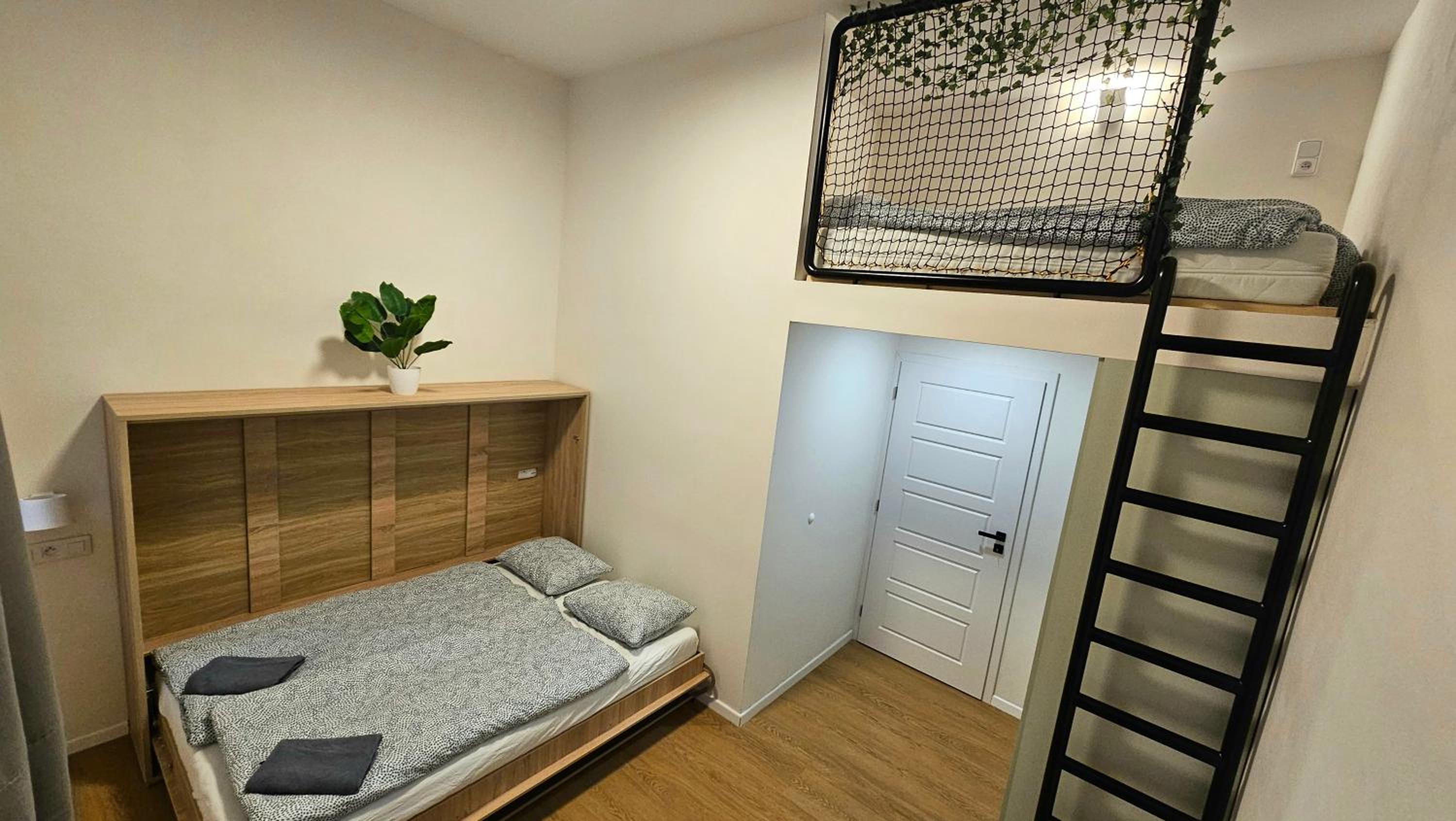 Apartmán Maxmilián**** s parkováním zdarma