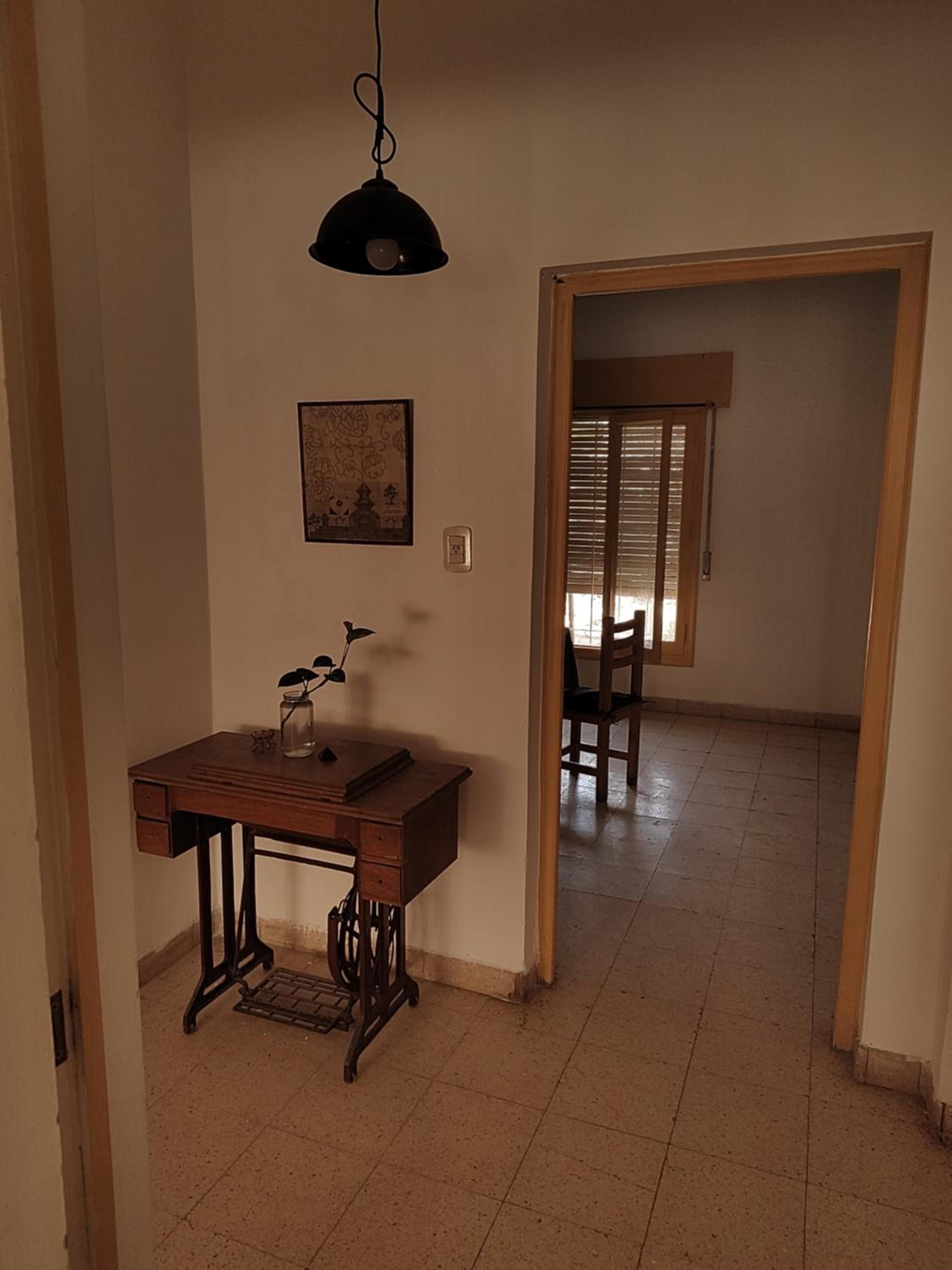 Luminosa casa con patio