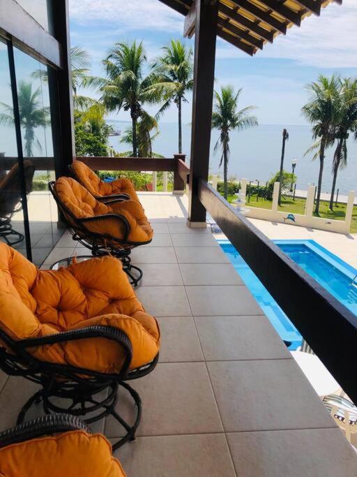 Na Praia- Espaço Dom Artur