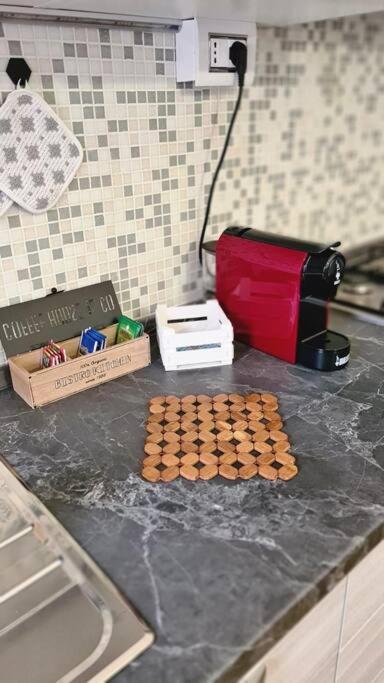 La casa nel vicolo-Casa Vittoria