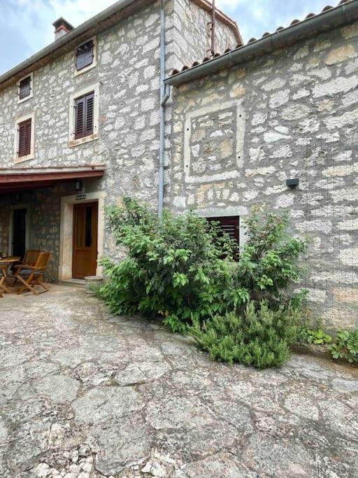 CASA Tiz & Tia - Beautiful old 3* stone house near Visnjan view 3