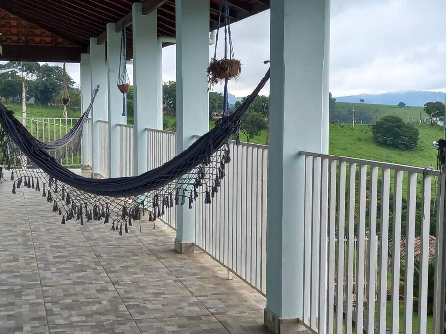 Chácara Aloés - piscina climatizada, suíte com ar cond banheira hidromassagem