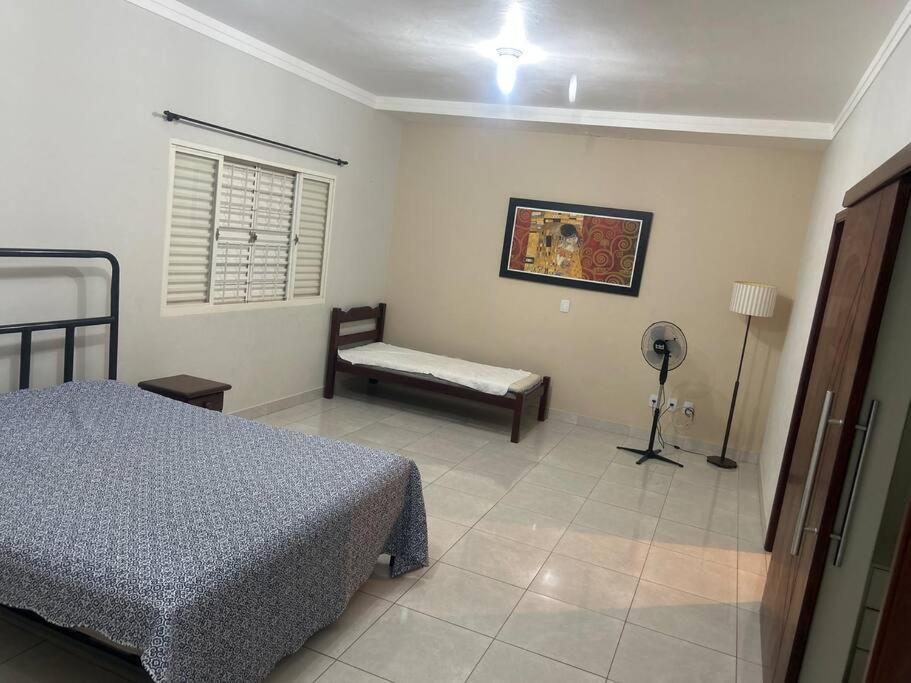 Chácara Aloés - piscina climatizada, suíte com ar cond banheira hidromassagem