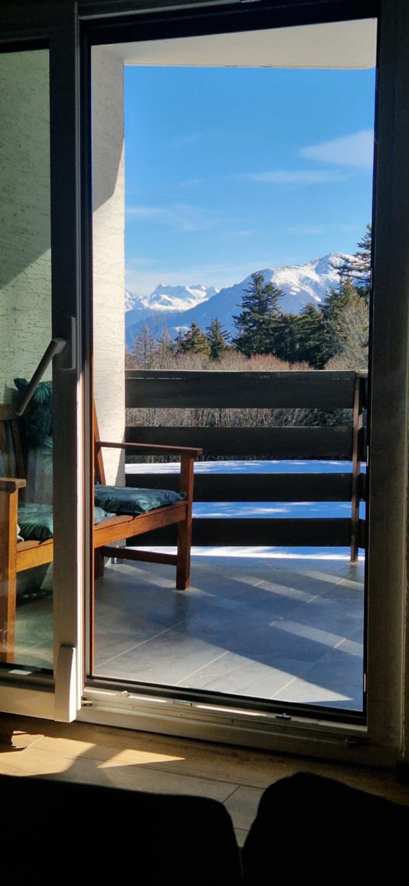 Cozy Studio Retreat - completely renovated in a perfect location