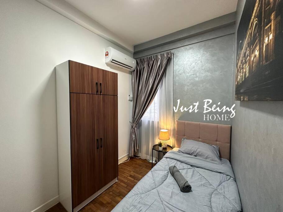 JBH Family Suite for 6pax King/Queen/Single/Sofa