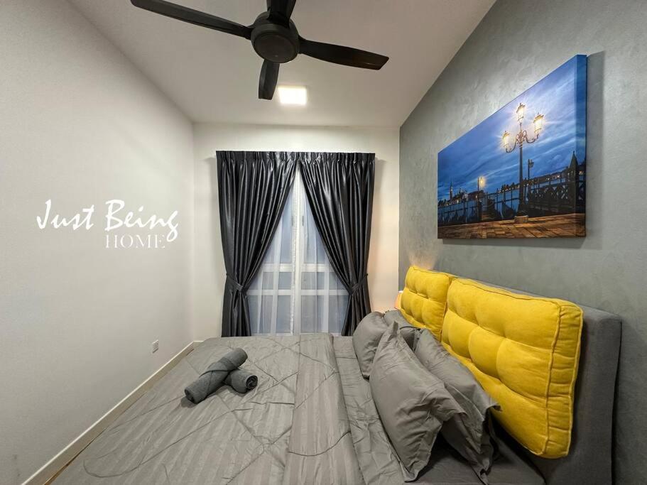 JBH Family Suite for 6pax King/Queen/Single/Sofa
