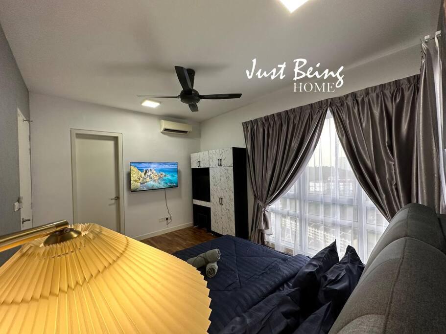 JBH Family Suite for 6pax King/Queen/Single/Sofa