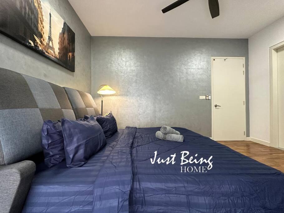 JBH Family Suite for 6pax King/Queen/Single/Sofa