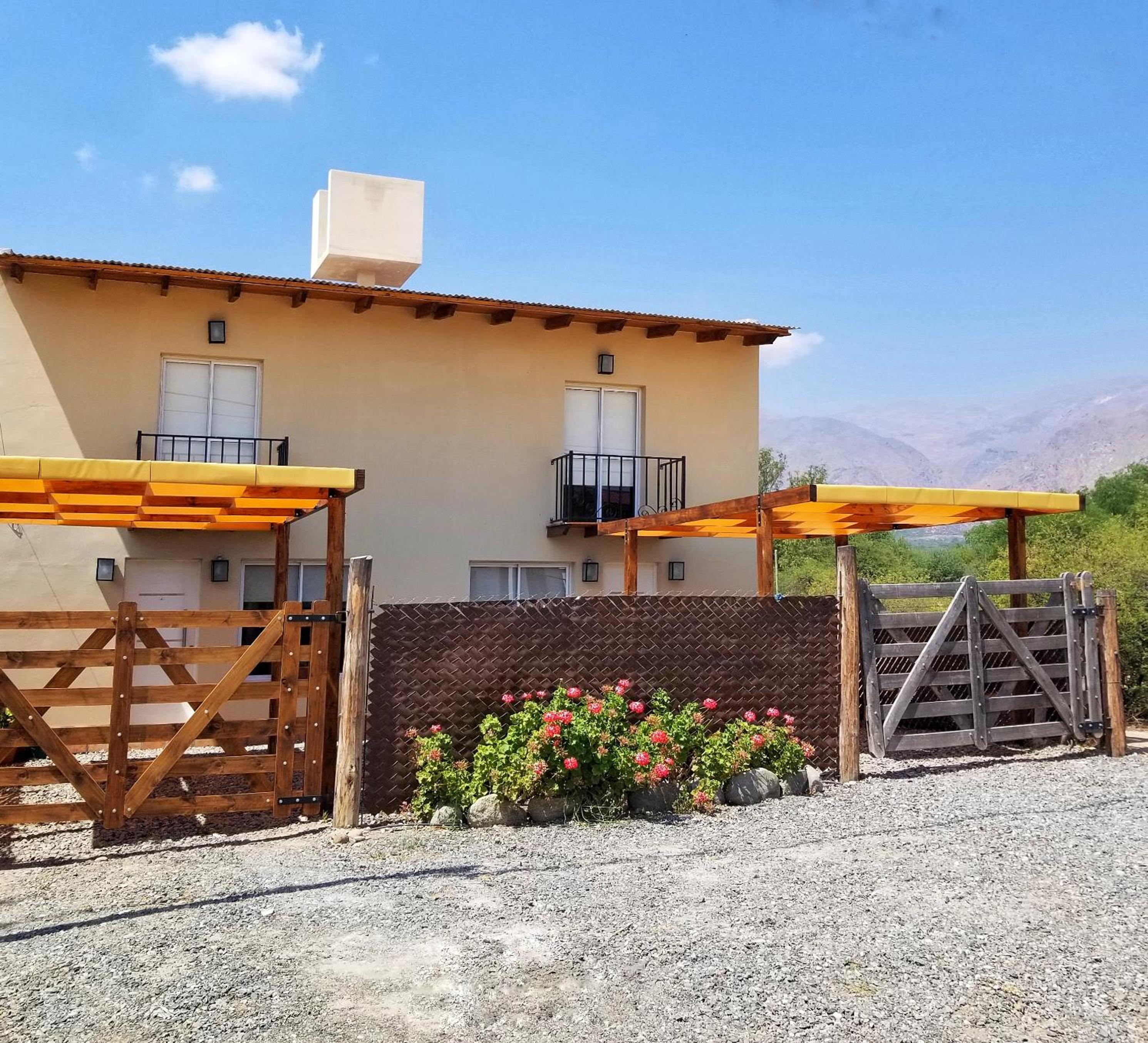 Hotel Malvón - Image 1