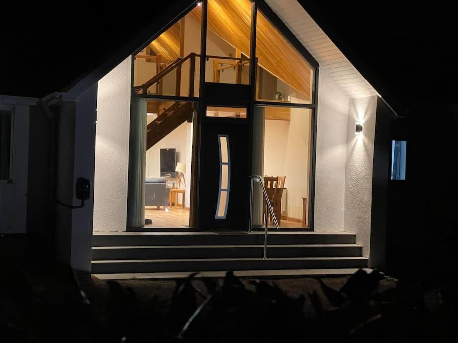 Hotel Dog Friendly, Roof Top Hot Tub, Panoramic Views.