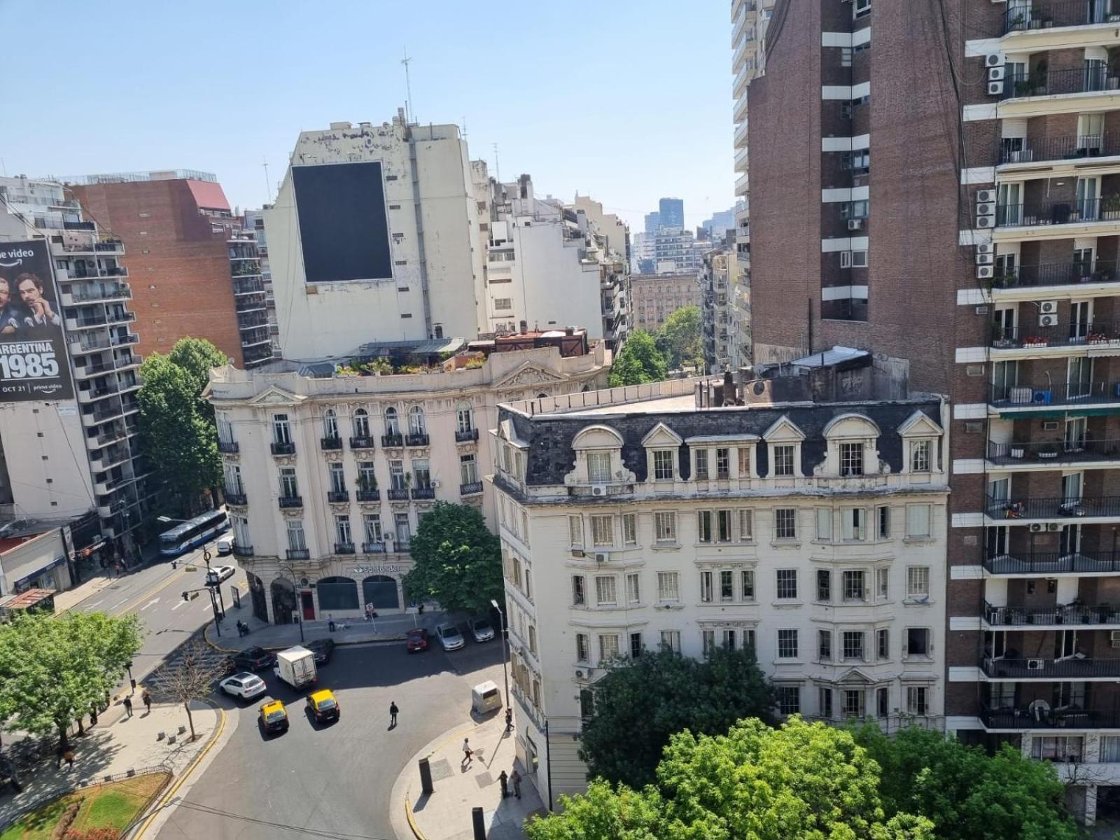 Luminoso y acogedor estudio en corazón de Recoleta