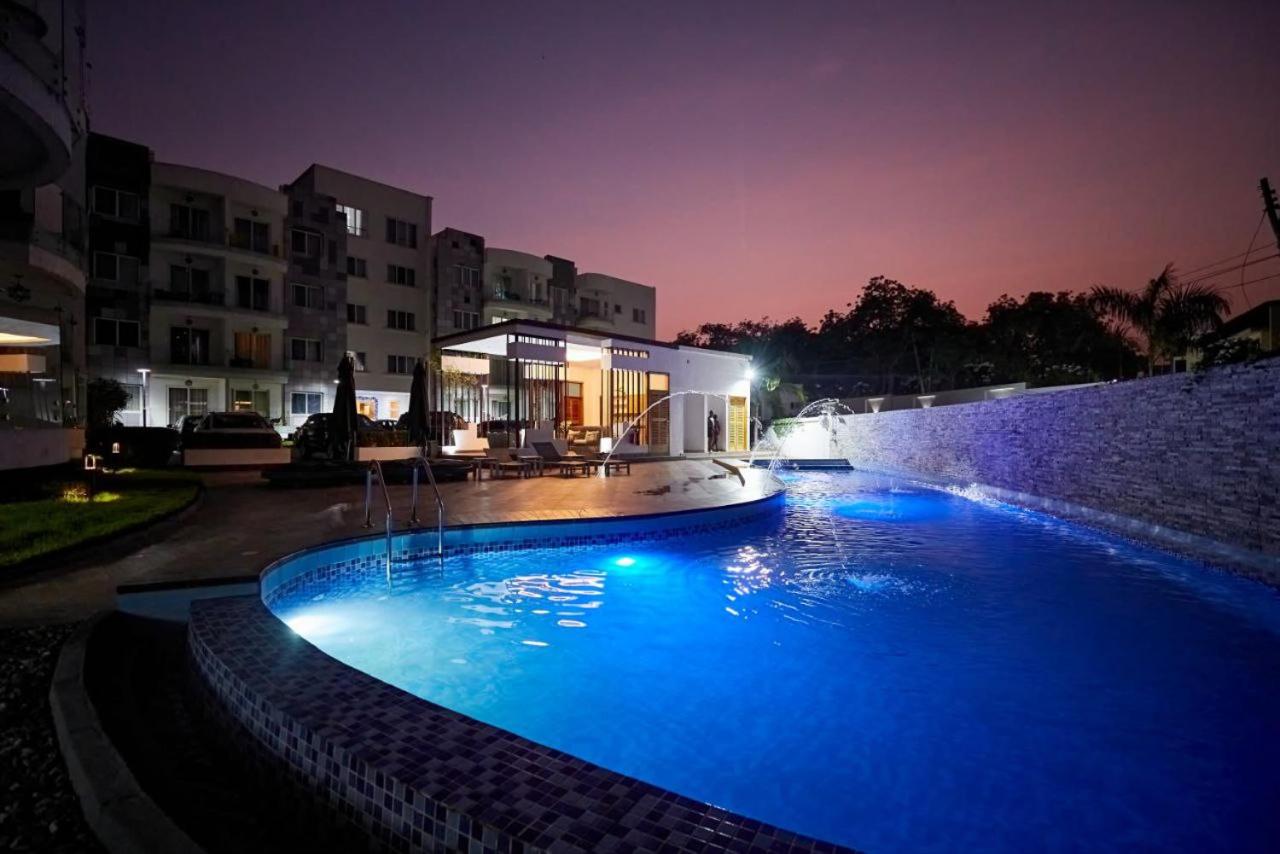 Perfect Luxury @ Henrietta’s Residence