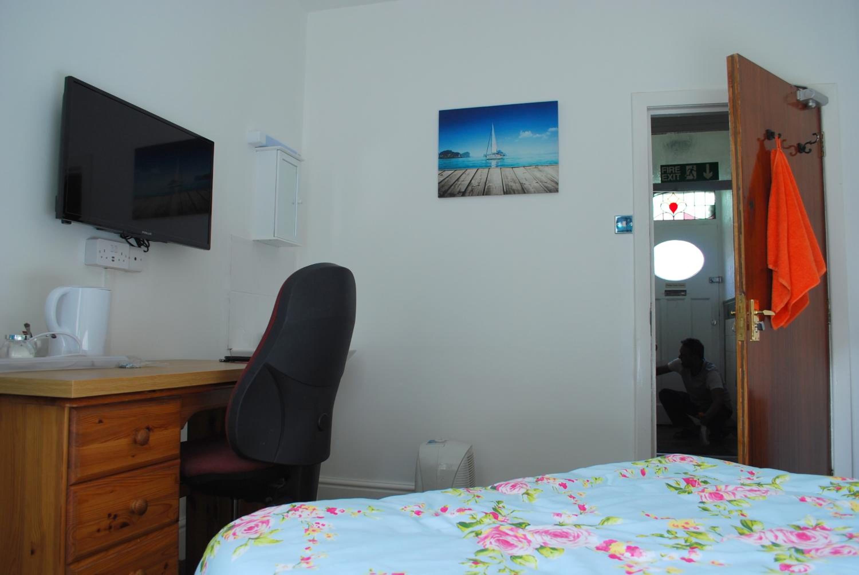 Clift Guest House