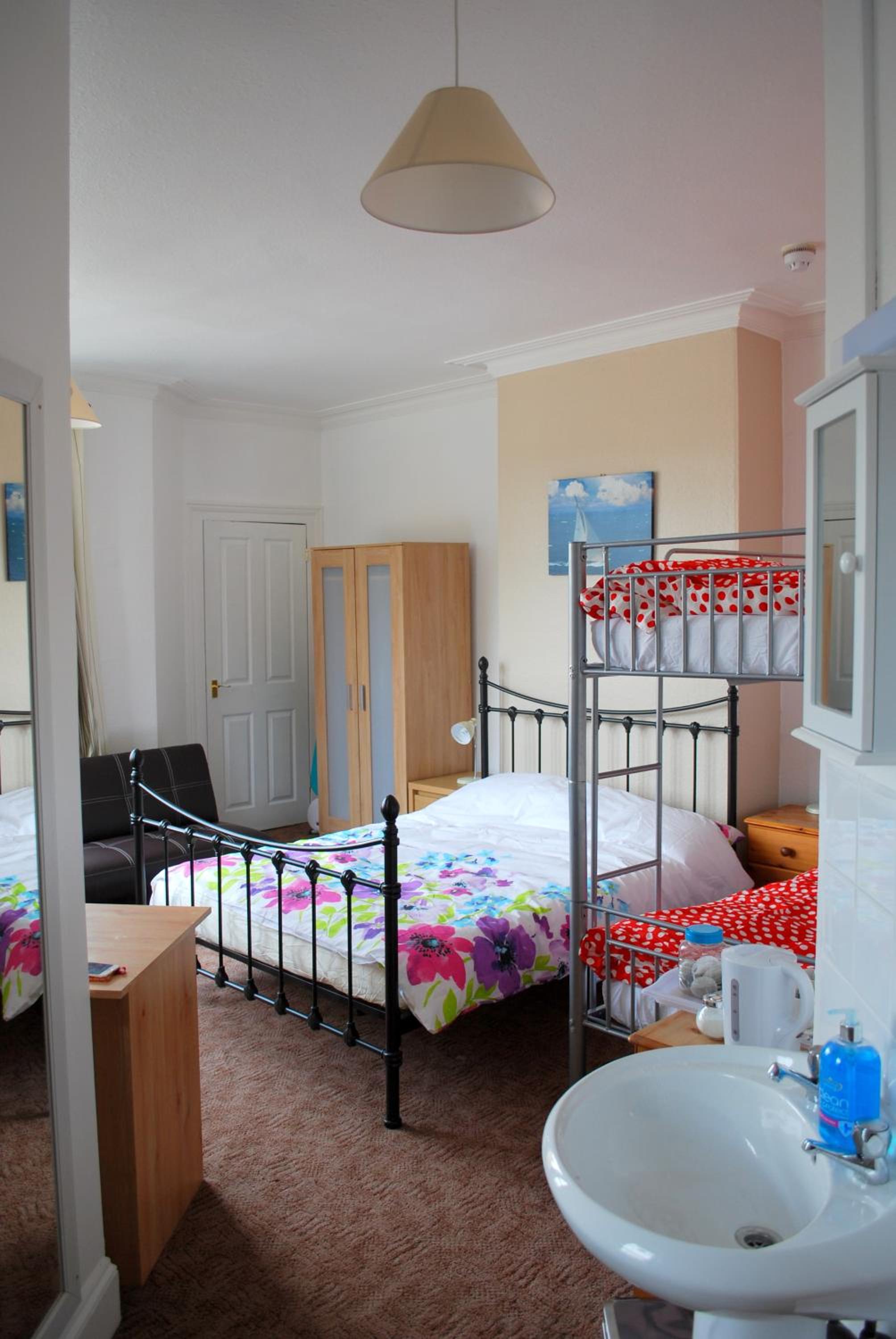 Clift Guest House