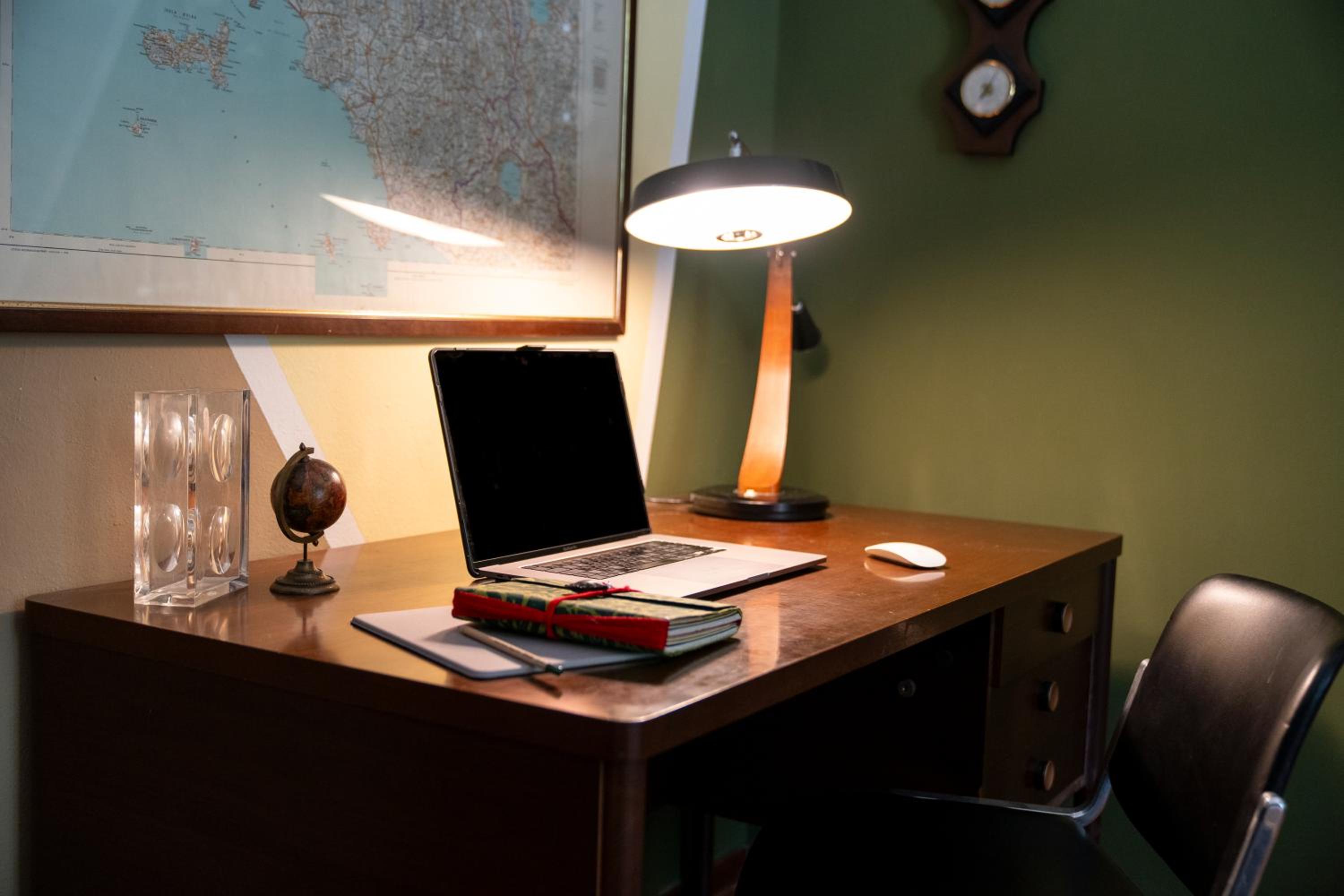 Vintage 70s Home