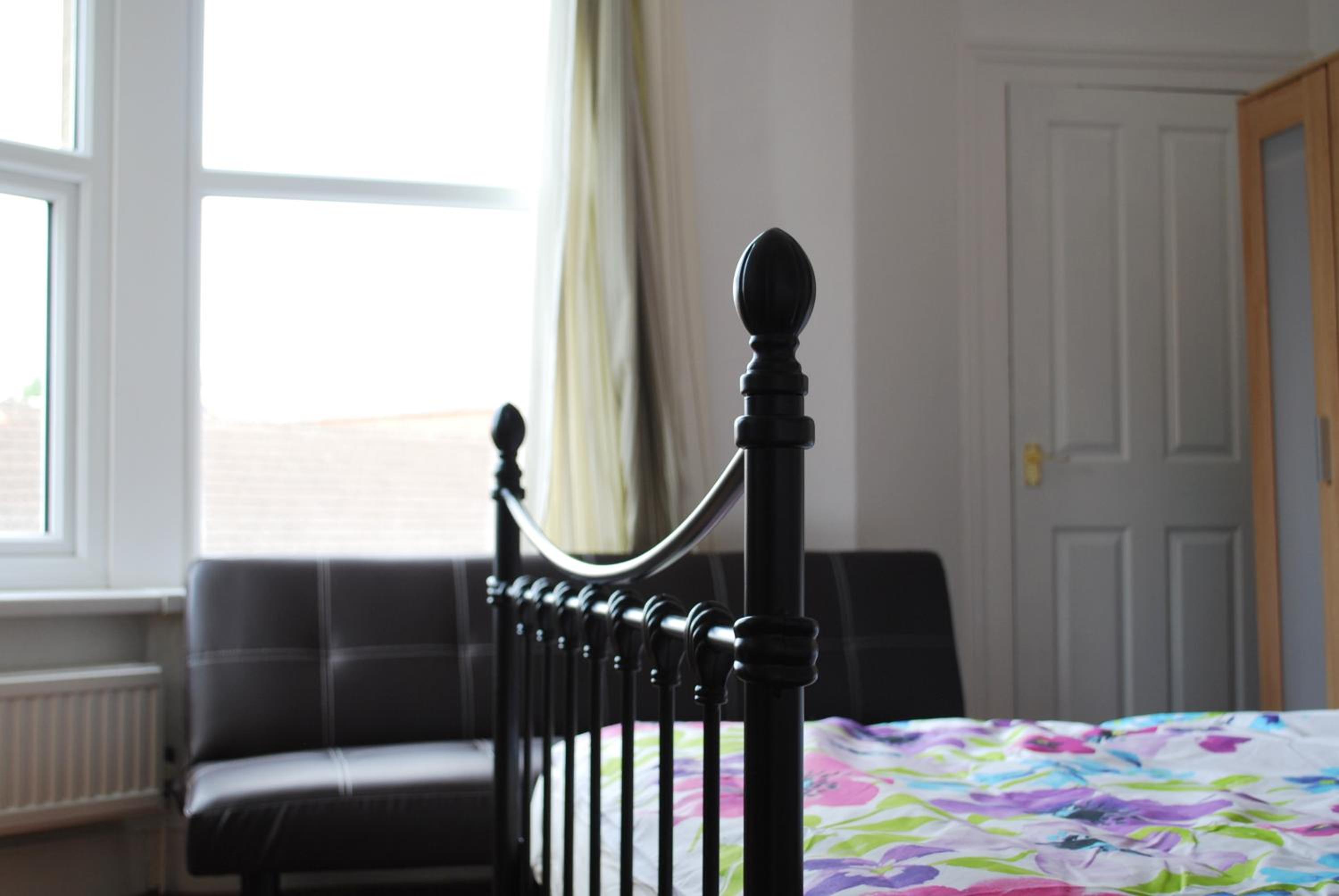 Clift Guest House