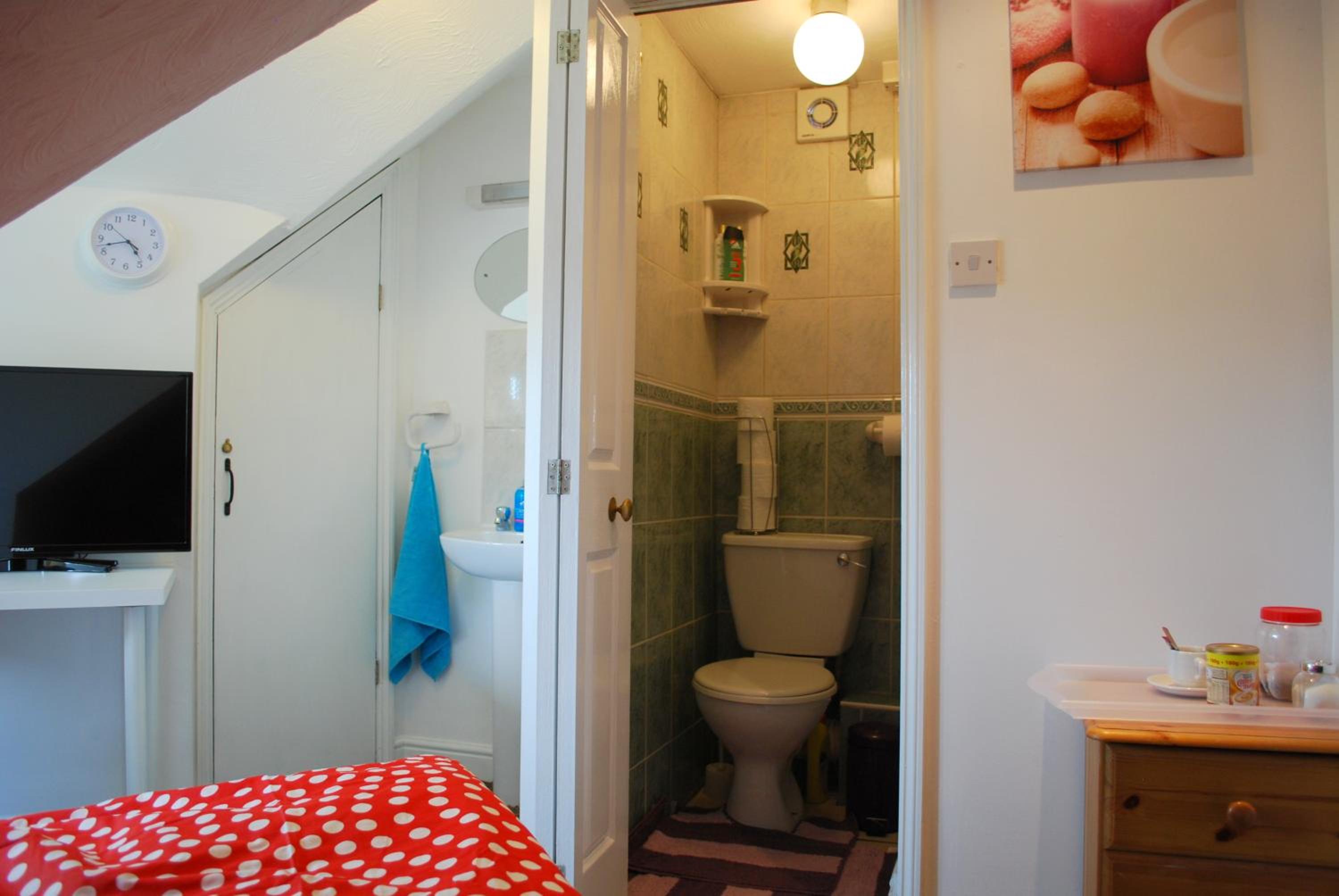 Clift Guest House