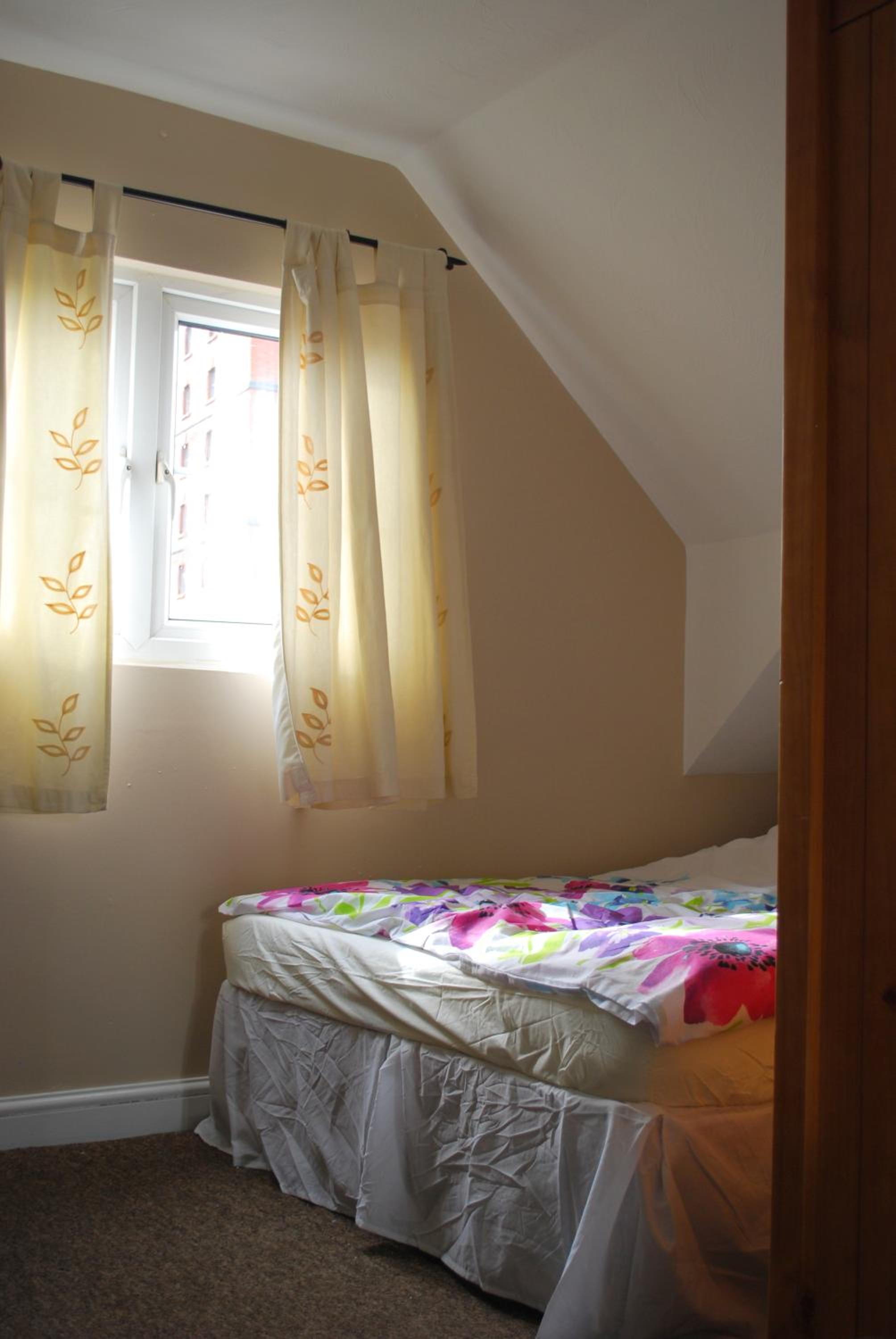 Clift Guest House