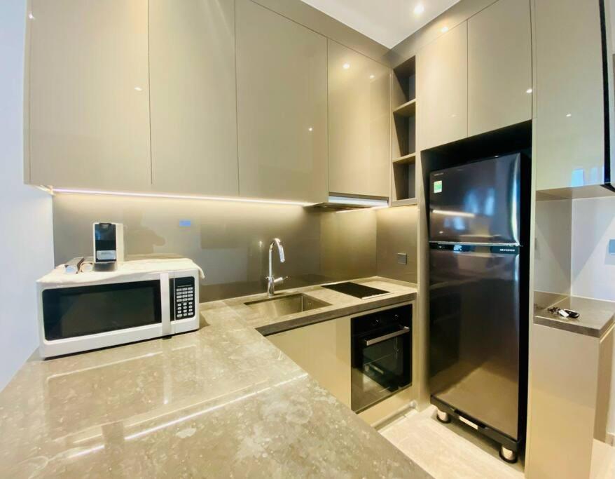 The Rixx Simple Apartment @ Marq/pool/gym/Netflix
