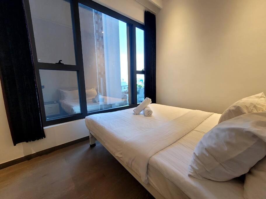 The Rixx Simple Apartment @ Marq/pool/gym/Netflix