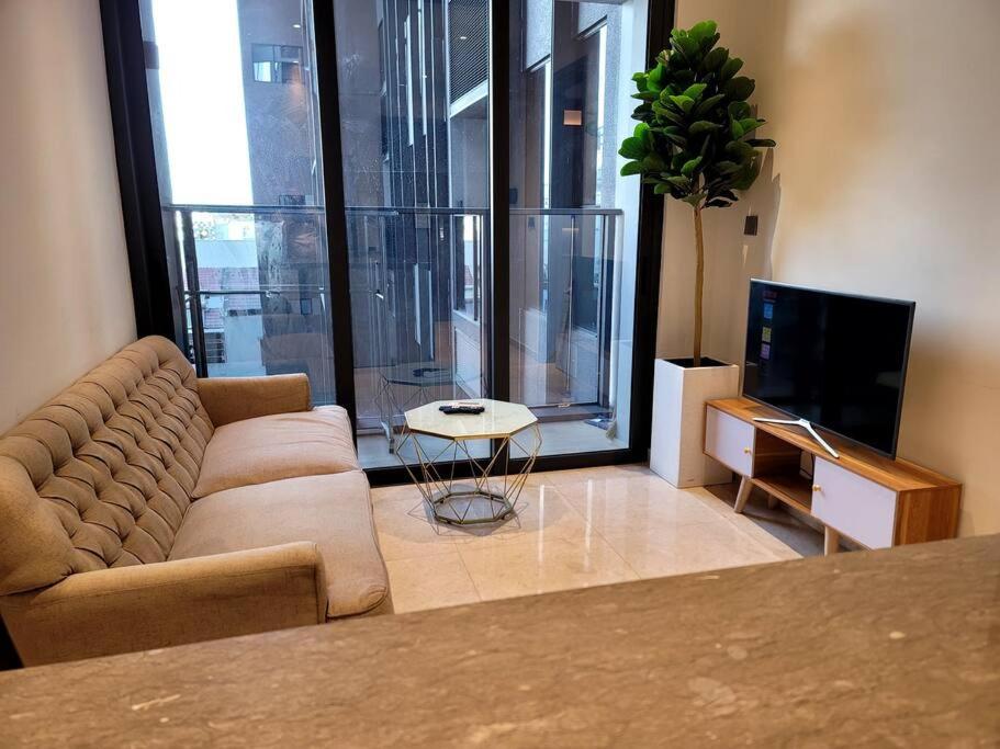 The Rixx Simple Apartment @ Marq/pool/gym/Netflix
