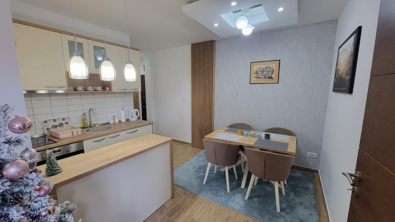 Family Apartman